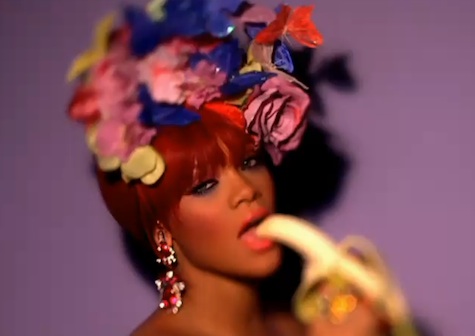 http://www.rapelite.com/multimedia/screenclips/rihanna-sm.jpg