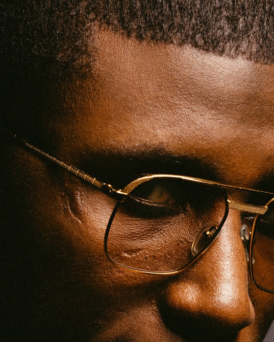 Bosh vous dévoile le morceau “Défilé”