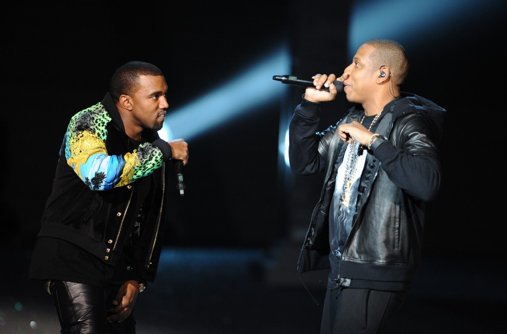 Kanye-West-et-Jay-Z-un-Watch-The-Throne-2-en-perspective_reference
