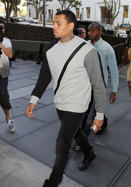 Chris Brown à son arrivée au Tribunal